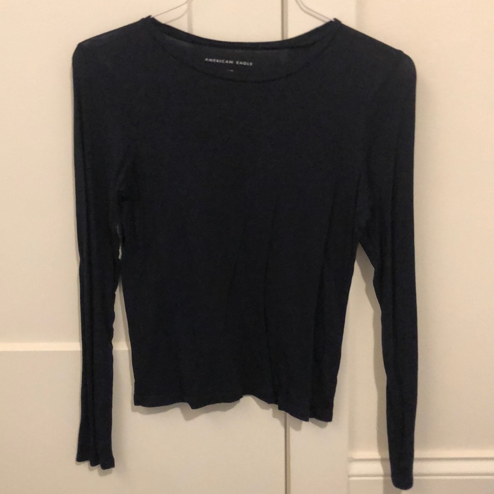 navy long sleeve tee